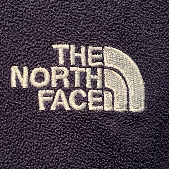 *CLEARANCE* North Face Fleece Zip Up Sweatshirt - Picture 5 of 8